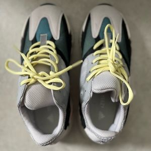 Yeezy 700 Waverunner